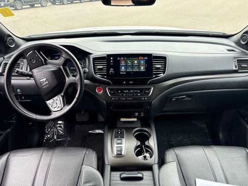 Used 2023 Honda Passport TrailSport image 20