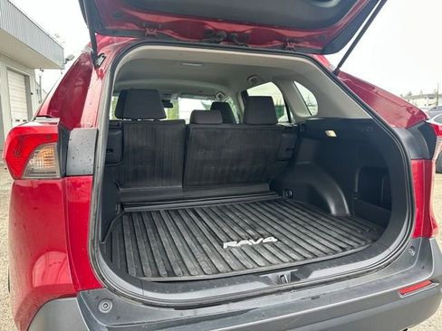 Used 2024 Toyota RAV4 LE image 14