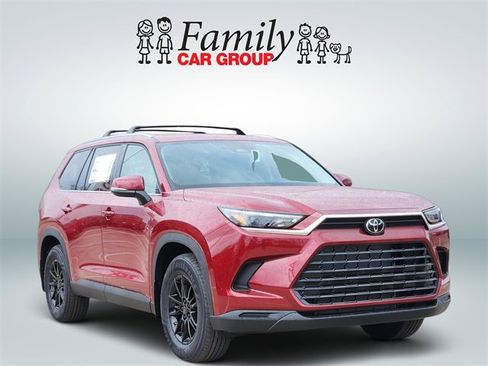 New 2026 Toyota Grand Highlander XLE image 2