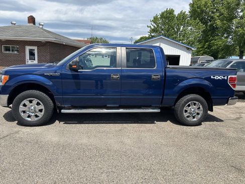 Used 2011 Ford F150 XLT w/ XLT Chrome Pkg AWD/4WD image 3