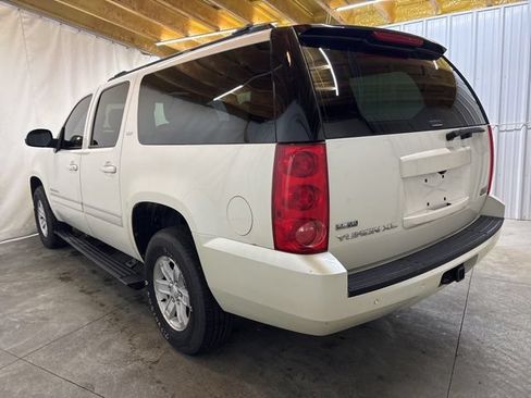 Used 2012 GMC Yukon XL SLT AWD/4WD image 8