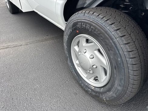 New 2026 Ford E-350 and Econoline 350 Super Duty w/ Power Equipment Group image 9