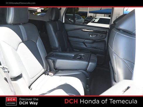 Certified 2024 Honda Pilot Touring image 21