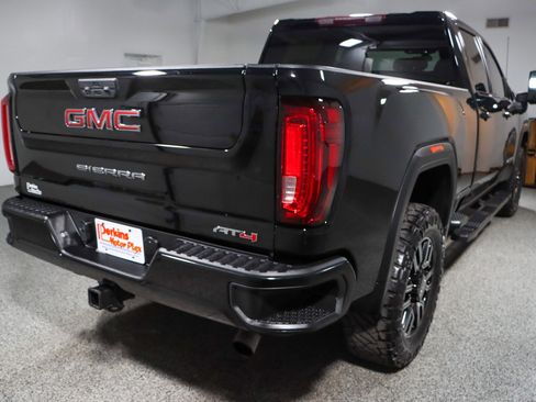 Used 2021 GMC Sierra 2500 AT4 image 7