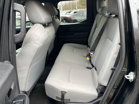 Used 2025 Toyota Tacoma SR5 image 21