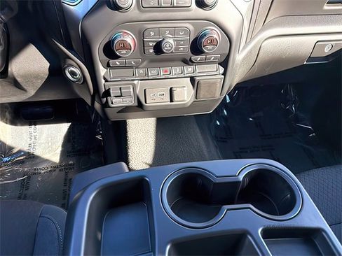 Used 2019 Chevrolet Silverado 1500 LT w/ All-Star Edition image 25