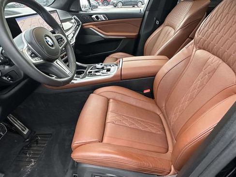 Certified 2024 BMW X7 M60i w/ Executive Package image 26