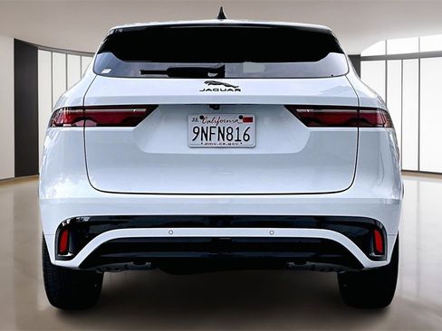 Used 2025 Jaguar F-PACE R-Dynamic S image 5