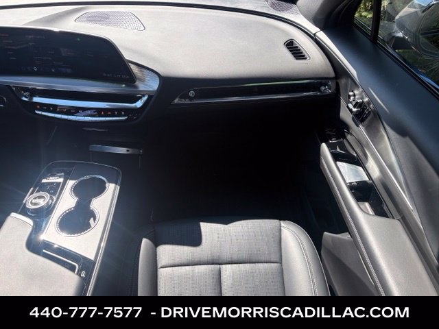 Certified 2025 Cadillac Lyriq Luxury w/ LPO, Floor Liner Package AWD/4WD image 22