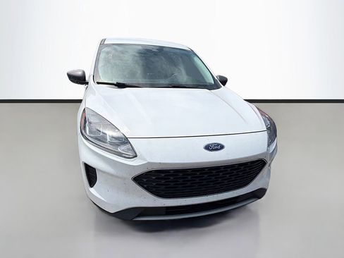 Used 2022 Ford Escape SE w/ Convenience Package AWD/4WD image 2