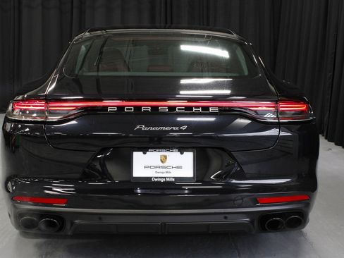 Certified 2022 Porsche Panamera 4 Platinum Edition image 6