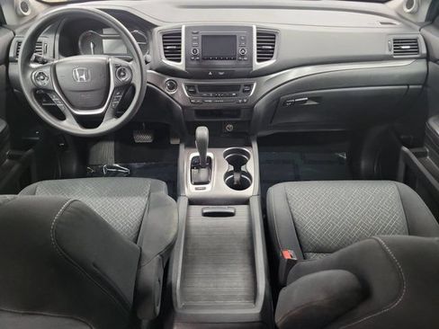 Used 2017 Honda Ridgeline Sport image 14