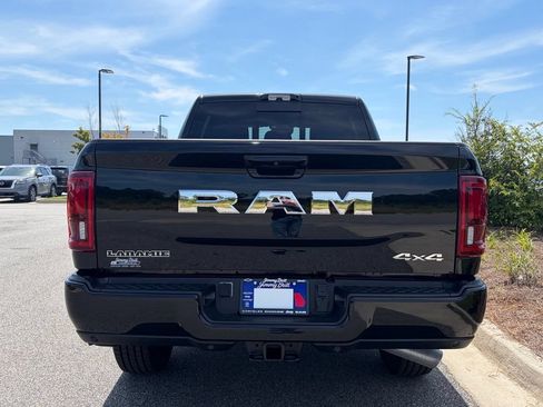 Used 2025 RAM 2500 Laramie w/ Towing Technology Group AWD/4WD image 19