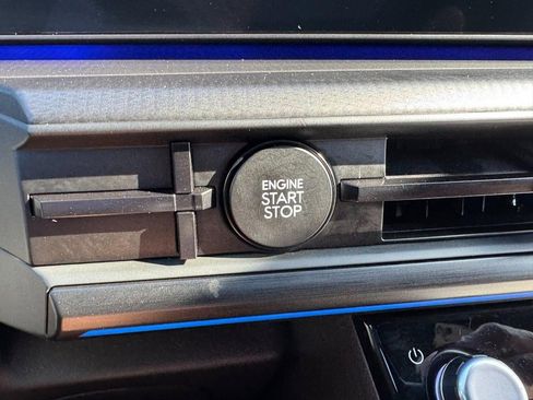 Used 2025 Hyundai Santa Fe Calligraphy image 24