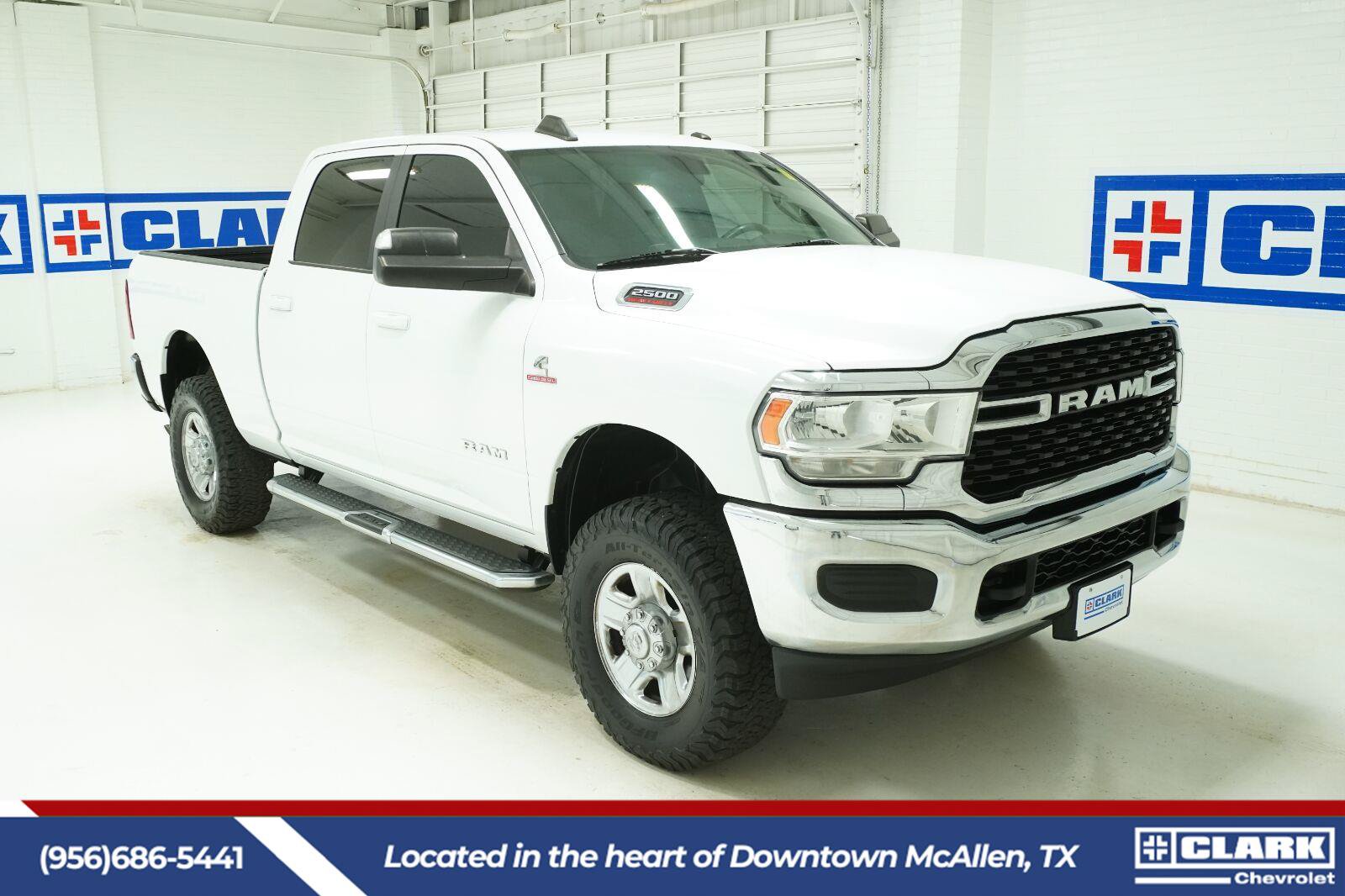 Used 2022 RAM 2500 Big Horn AWD/4WD image 3