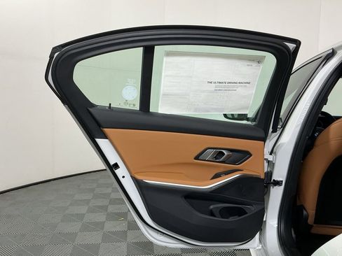 New 2026 BMW 330i Sedan w/ Convenience Package image 25
