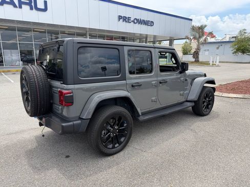 Used 2023 Jeep Wrangler Unlimited Sahara w/ Cold Weather Group AWD/4WD image 3