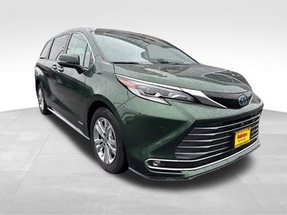 Used 2021 Toyota Sienna Platinum