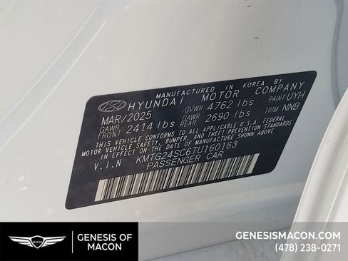 New 2026 Genesis G70 2.5T Prestige image 13