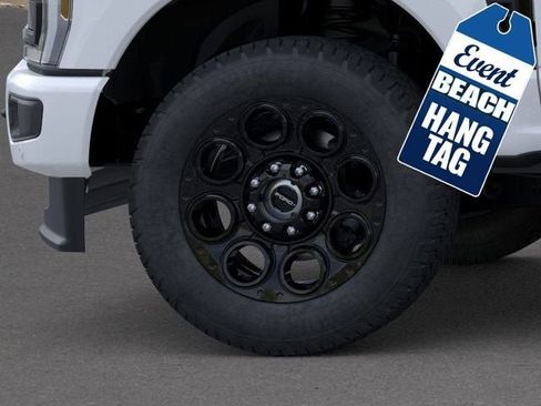 New 2026 Ford F250 Lariat w/ Black Appearance Package image 19