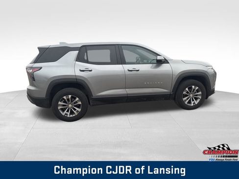 Used 2025 Chevrolet Equinox LT image 5