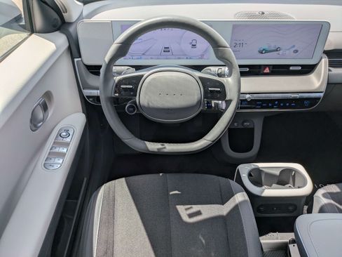 Used 2024 Hyundai Ioniq 5 SEL RWD image 15