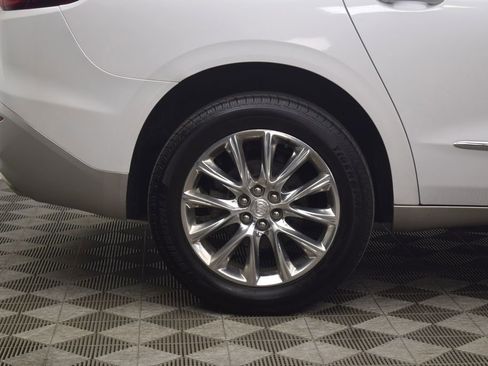 Used 2021 Buick Enclave Premium w/ Sun and Sites Package image 33