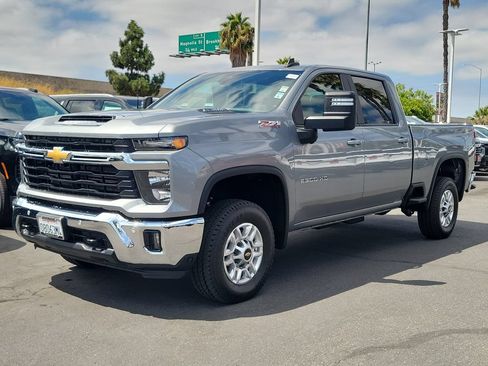 Used 2026 Chevrolet Silverado 2500 LT w/ All Star Edition AWD/4WD image 34
