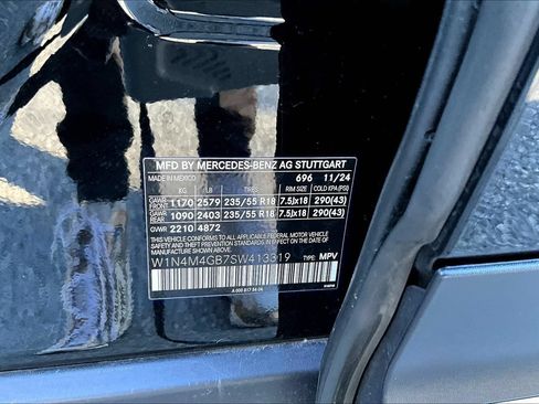 Used 2025 Mercedes-Benz GLB 250 image 22