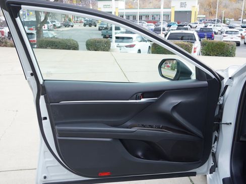 Certified 2024 Toyota Camry SE image 16