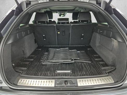 Certified 2026 Land Rover Range Rover Velar S AWD/4WD image 6