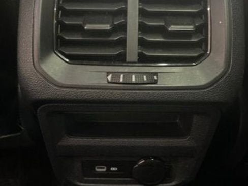 Certified 2023 Volkswagen Tiguan SE w/ Panoramic Sunroof Package AWD/4WD image 13