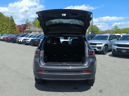 Used 2024 Jeep Compass Limited AWD/4WD image 31