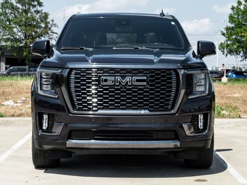 Used 2023 GMC Yukon Denali Ultimate AWD/4WD image 6