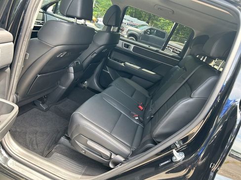 Used 2024 Hyundai Santa Fe Limited FWD image 28