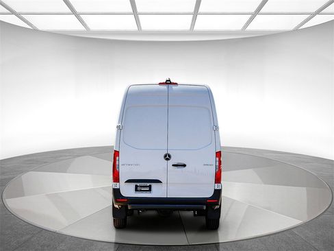 New 2025 Mercedes-Benz Sprinter 2500 image 3