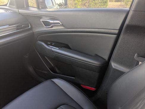 Used 2024 Kia Sportage X-Line image 23