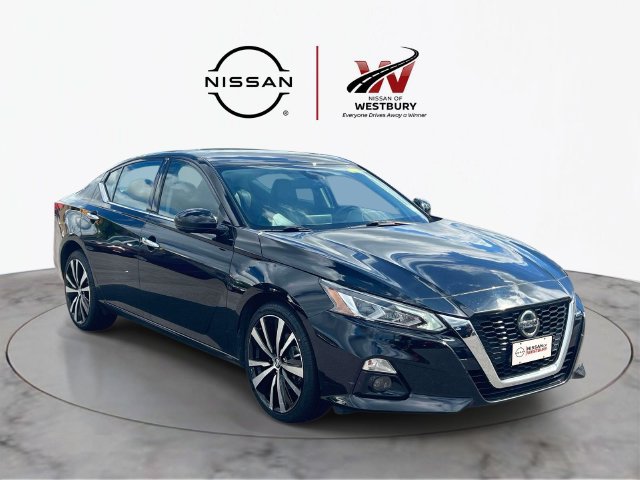 Used 2021 Nissan Altima 2.5 Platinum AWD/4WD image 1