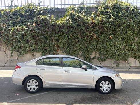 Used 2015 Honda Civic LX image 13