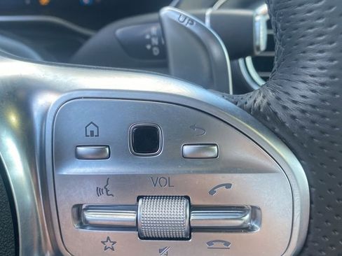 Used 2022 Mercedes-Benz GLC 43 AMG 4MATIC image 31