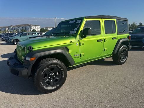Used 2018 Jeep Wrangler Unlimited Sport image 8