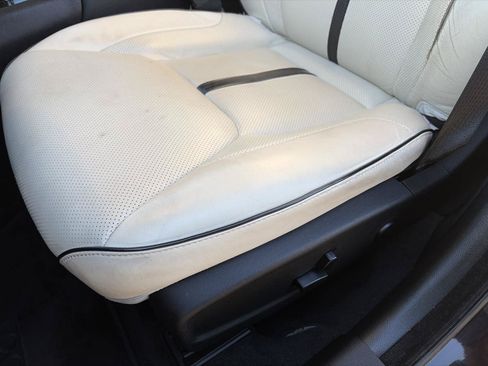 Used 2014 Chrysler 300 Uptown Edition w/ Quick Order Package 22M RWD image 9