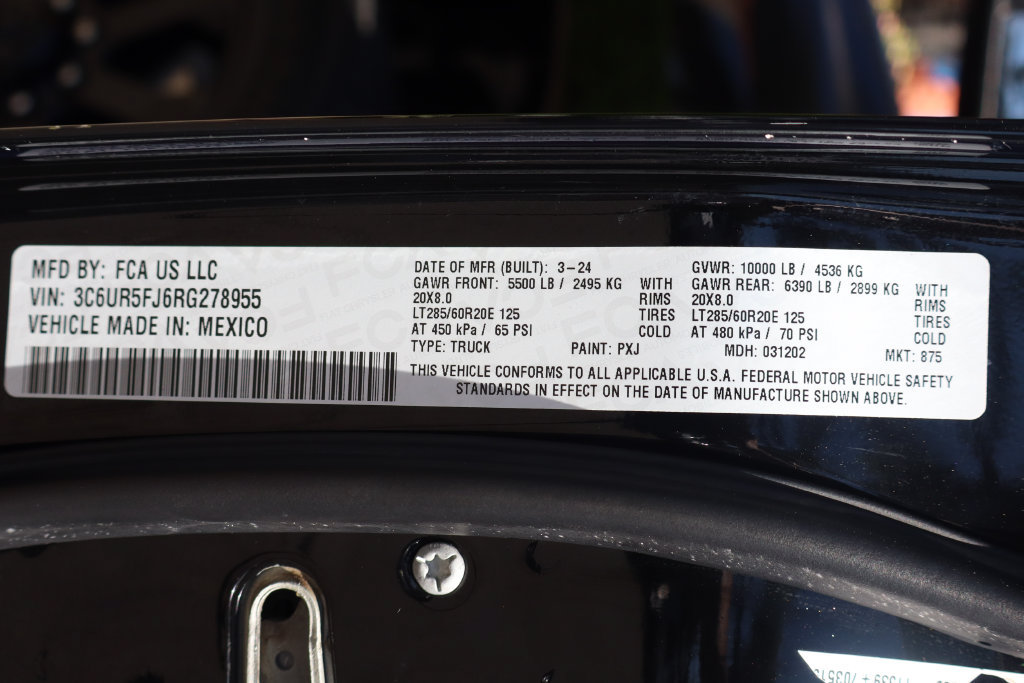 Used 2024 RAM 2500 Laramie w/ Night Edition AWD/4WD image 55
