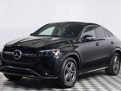 Used 2025 Mercedes-Benz GLE 450 4MATIC Coupe image 3