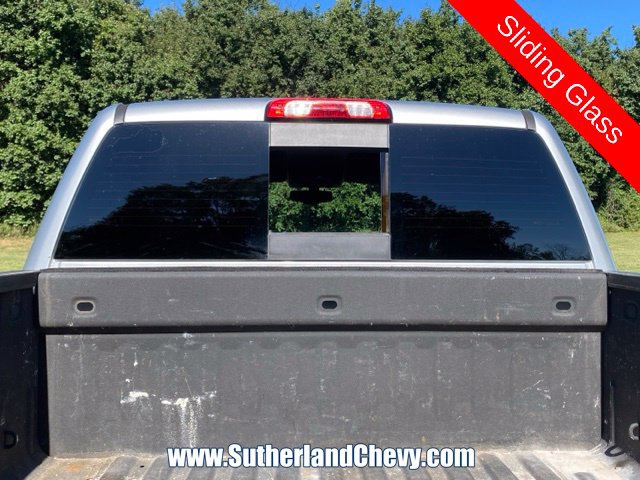 Used 2018 Chevrolet Silverado 2500 LTZ w/ Vortec Plus Package AWD/4WD image 16