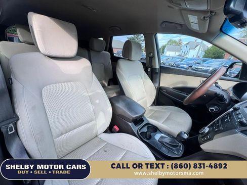 Used 2016 Hyundai Santa Fe SE AWD/4WD image 13