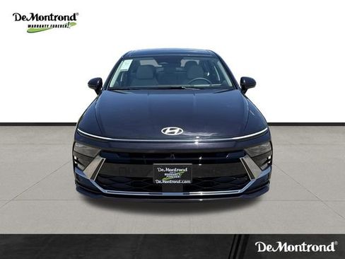 New 2025 Hyundai Sonata Limited image 2