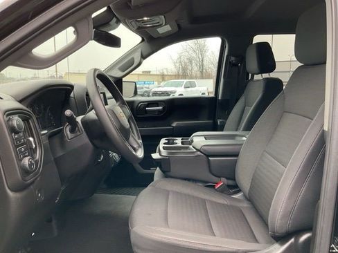 Certified 2024 Chevrolet Silverado 1500 Custom image 11