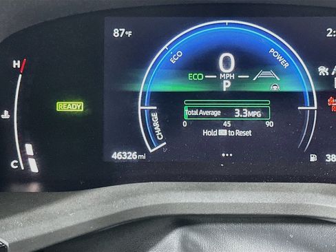 Used 2025 Toyota Camry SE FWD image 19