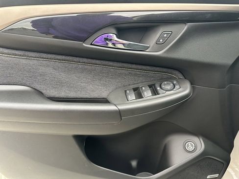 New 2026 Chevrolet TrailBlazer ACTIV w/ Convenience Package image 3